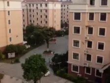 全屋定制装修有地暖+业主诚意出售+阳光充足+看房方便