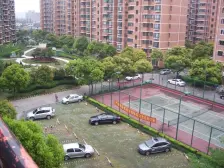 03年三期+三房朝南+客厅朝南西有大阳台+诚心出售