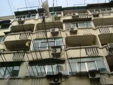 精装修拎包入住+南北通+双向朝阳+业主诚意出售