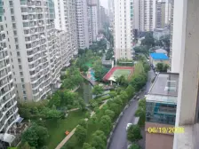 带100平空中露台,2梯3户,四房2卫,小区稀有户型