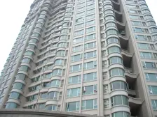 高品质精致小区+4号10号双地铁+车位充足+刷卡到户