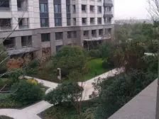 精装,地下室不上产证,窗外看景