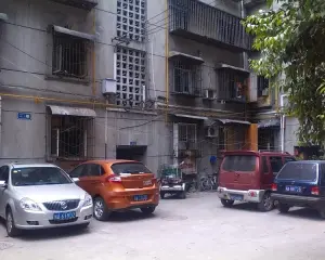 罗家碾街157号 2室1厅 南