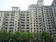 长宁内环内捡露,08年干挂石材品质住宅庭院复式