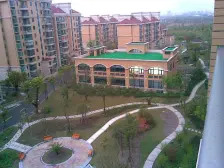 南北通透,小区中心位置,主卧朝南,闹中取静