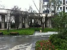 照母山 万科悦峰二期二房103万