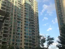 小区中心位置,主卧朝南,卫生间全明,小区景观位置