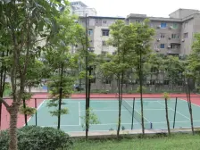 兴华西路 西城华府二房25.7万