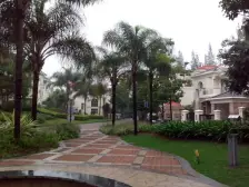 三正业主匠心打造全新温馨四房宜居宜业湖景社区拧包住