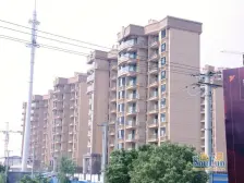 电梯房,主卧朝南,南北通透,交通便利,近商圈