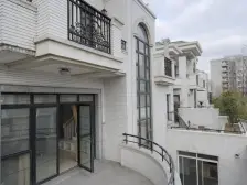 带露台, 品质物业 不靠马路,采光好 产权清晰,急售房源