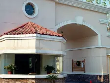 闹中取静+满五一房+税费少+户型好+看房方便+交通便利