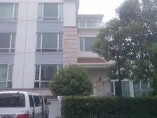 大平层,南北通透,繁华地段,近地铁,居家装修,价格好谈,房型正气