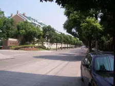 西郊宝成花苑 4室2厅 南