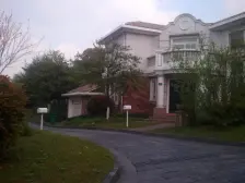 海湾国际名苑 4室1厅 南