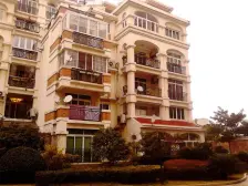 电梯洋房一梯一户,推窗见绿经典复式大宅。