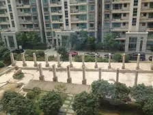 15号线地铁口2房出租