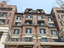 满五年 一楼边套 有大花园 看房方便