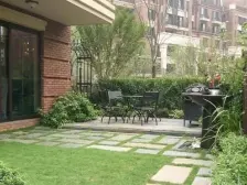 满五年 一楼边套 有大花园 看房方便