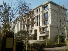 主卧朝南,环境优美,居家装修,诚意出售