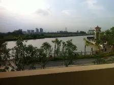 富通圣堤雅 6室3厅 南