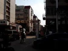 森大蒂花苑北区 封闭式管理 停车位充足 出行方便