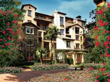 临河位置,业主诚意出售,看房方便。