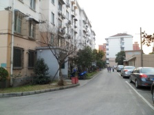 房型正气 中间楼层 低总价两房 满五 诚意出售