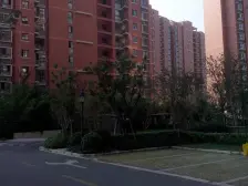 新弘国际城(公寓) 3室2厅 南 北