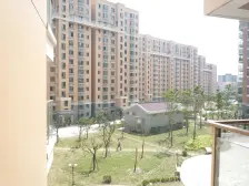 13年小区,电梯三房,不靠马路,地铁近,少有户型