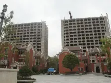 绿地摩登公馆1室0厅南