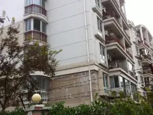 东兰路站 新上复式带大花园 看房有钥匙 四+1户型