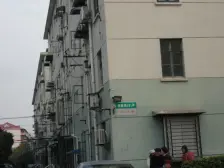 闸殷小区 1室1厅 南