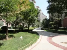 公摊小,一楼带花园,南北通透,H户型,