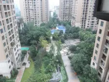 近商圈 有钥匙看房方便 业主诚心出售