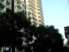 翠湖一期小高层一梯两户南北通三房带车位满5年W1