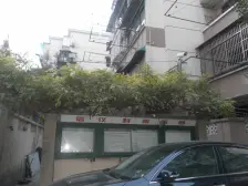 东边套全明电梯三房,精装修,领包入住,诚意出售