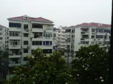 新闵小区 1室0厅 南