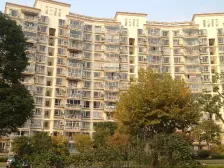 电梯房,无抵押 随时看房 新上房源