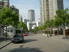 近地铁,近商圈,采光充足,钥匙房