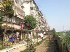 景观很好,小区有春深港河 一梯两户