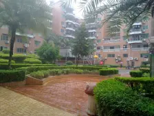 电梯楼中楼 配套成熟 封闭式花园小区南北通透带露台