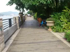 金湾花园长堤一号顶楼复式,急售,精装,毛坯价格。