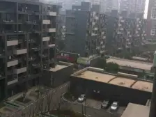 阳台在客厅观景带位置采光好保持好