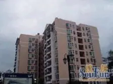 满五年,两房朝南,购物方便,品质小区