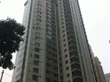 一梯两户,交通便利,精装修,配套完善,大开间