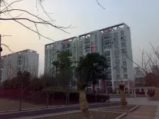 联航路地铁站南北一房中间楼层业主急售