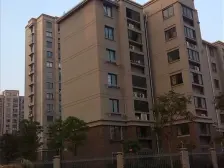 店长力荐,近地铁口,户型通透,简单装修,无遮挡