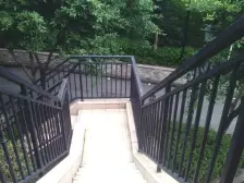 内圈位置,安静!近公园,前面无遮挡视野!看得出去