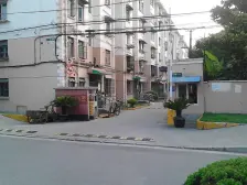 此房满五,两房朝南,厨卫朝北,业主诚售